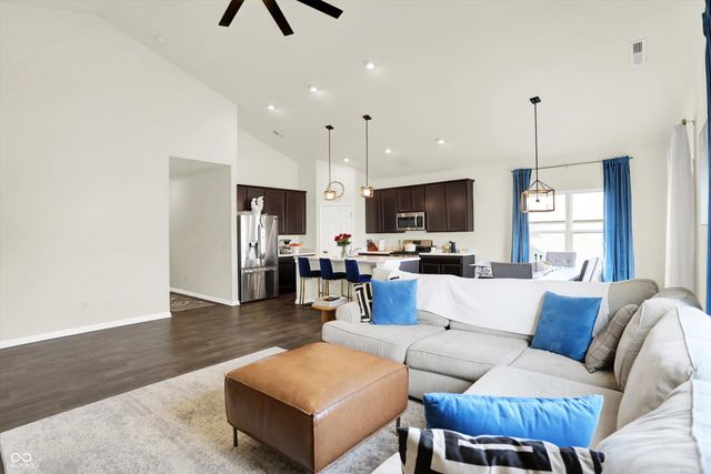 2259 Summer Shore Drive, Greenwood, IN 46143