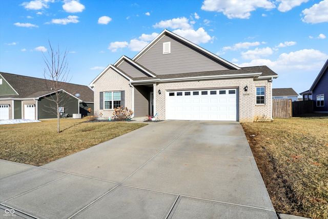 2259 Summer Shore Drive, Greenwood, IN 46143
