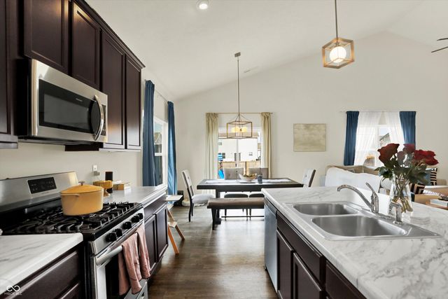2259 Summer Shore Drive, Greenwood, IN 46143