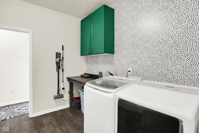 2259 Summer Shore Drive, Greenwood, IN 46143