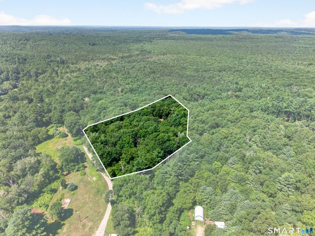 328 Shetucket Turnpike, Voluntown, CT 06384
