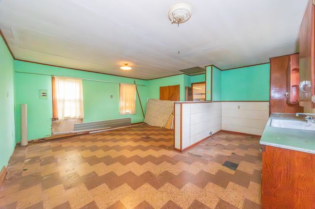 133 Catherine St, Lockport, LA 70374