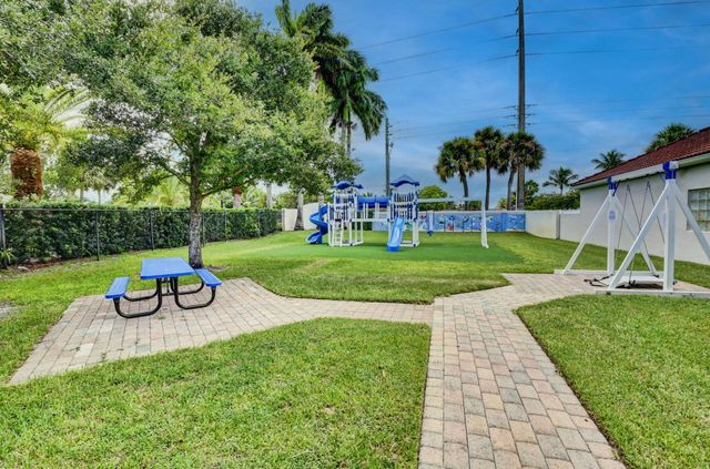 4819 Gateway Gardens Drive, Boynton Beach, FL 33436