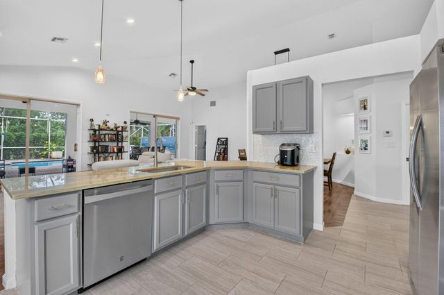 4819 Gateway Gardens Drive, Boynton Beach, FL 33436