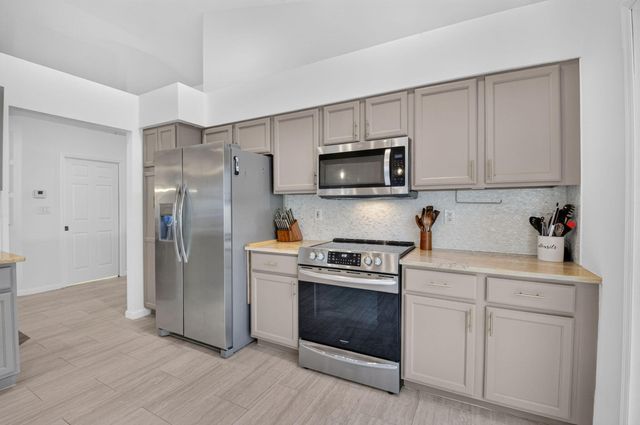 4819 Gateway Gardens Drive, Boynton Beach, FL 33436