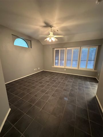 2866 Vacherie Lane, Dallas, TX 75227