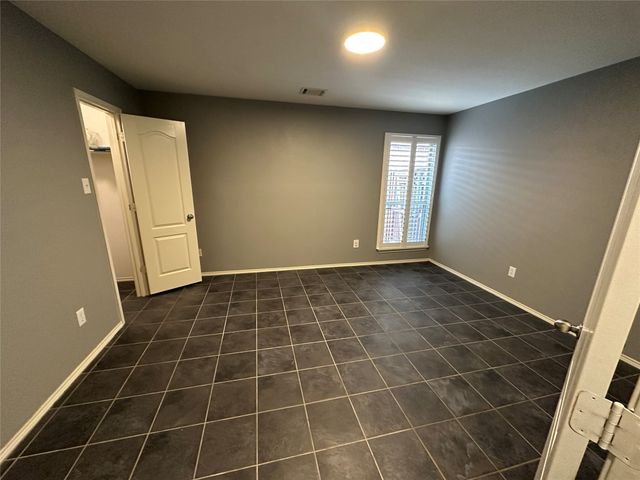 2866 Vacherie Lane, Dallas, TX 75227