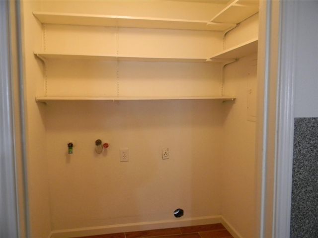 9200 West Bellfort Street 48, Houston, TX 77031