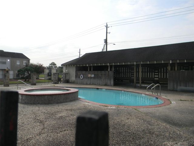 9200 West Bellfort Street 48, Houston, TX 77031