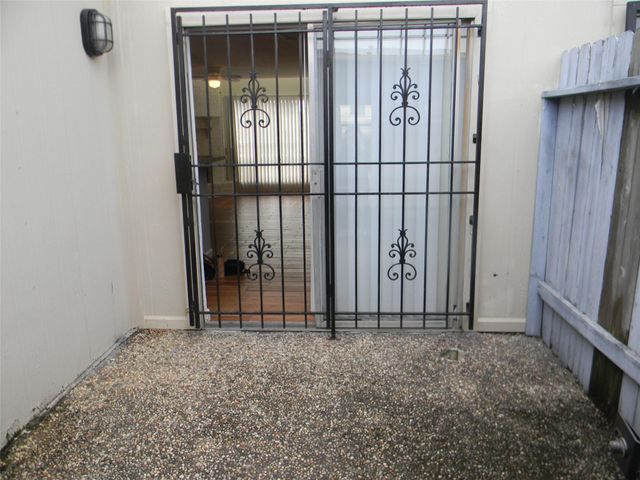 9200 West Bellfort Street 48, Houston, TX 77031