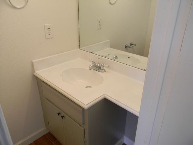 9200 West Bellfort Street 48, Houston, TX 77031