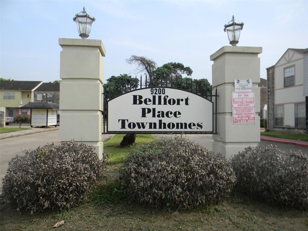 9200 West Bellfort Street 48, Houston, TX 77031