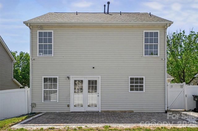 8623 Strider Drive, Charlotte, NC 28212