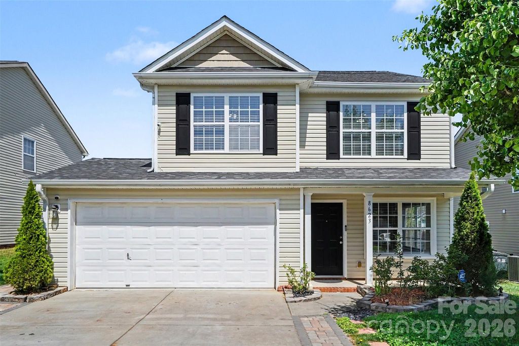 8623 Strider Drive, Charlotte, NC 28212