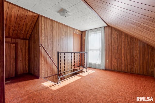 1010 E MONETA Avenue, Peoria Heights, IL 61616