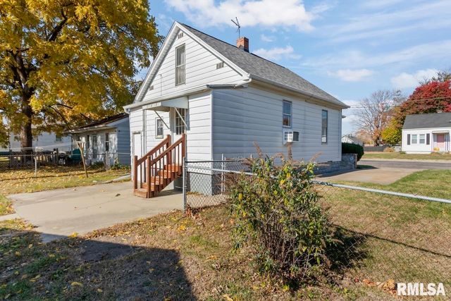 1010 E MONETA Avenue, Peoria Heights, IL 61616