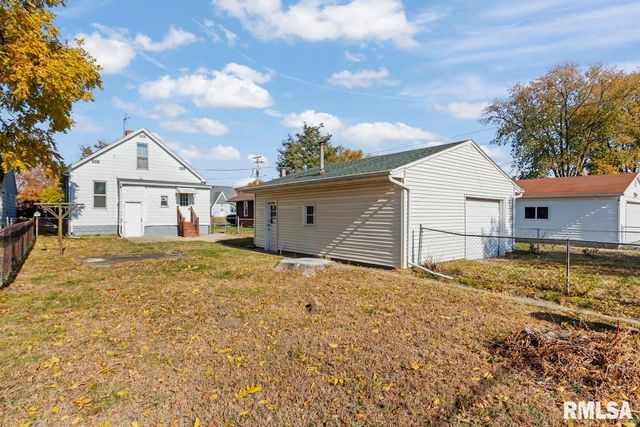 1010 E MONETA Avenue, Peoria Heights, IL 61616