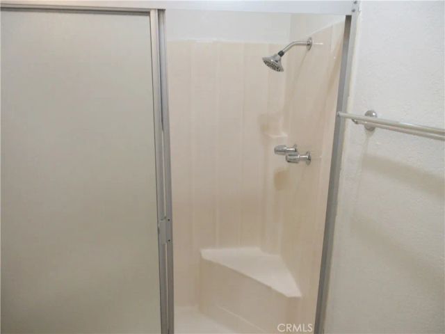 8865 Independence Avenue 26, Canoga Park, CA 91304