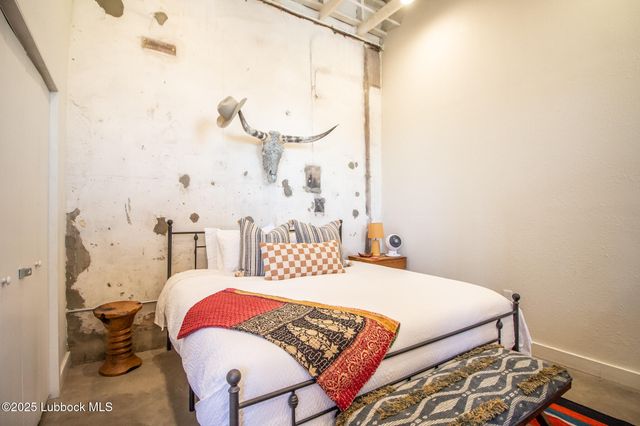 902 Buddy Holly Avenue, Lubbock, TX 79401