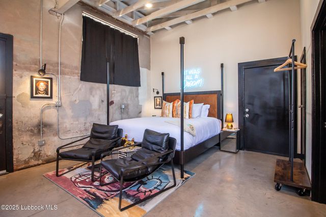 902 Buddy Holly Avenue, Lubbock, TX 79401