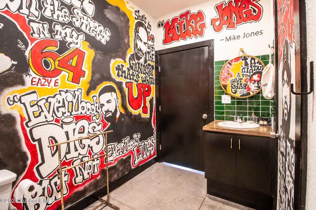 902 Buddy Holly Avenue, Lubbock, TX 79401