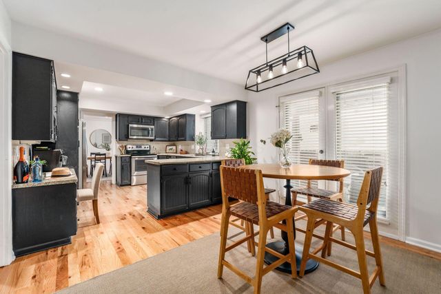 8475 Gullane Court, Dublin, OH 43017