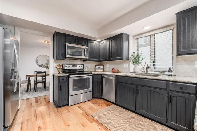 8475 Gullane Court, Dublin, OH 43017