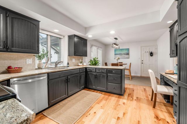8475 Gullane Court, Dublin, OH 43017