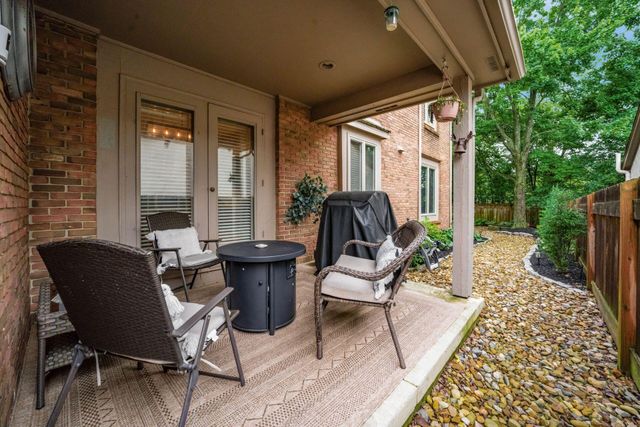 8475 Gullane Court, Dublin, OH 43017
