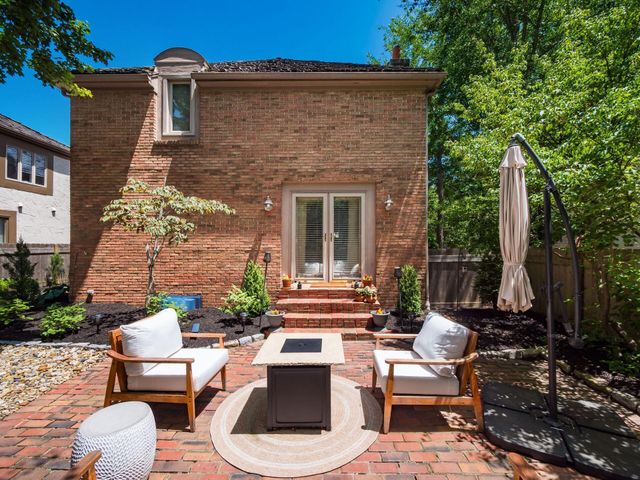 8475 Gullane Court, Dublin, OH 43017