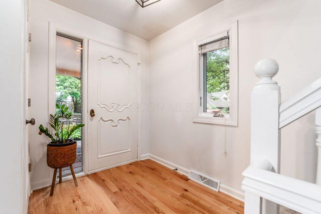 8475 Gullane Court, Dublin, OH 43017