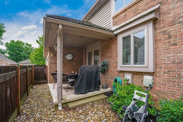 8475 Gullane Court, Dublin, OH 43017