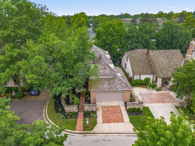 8475 Gullane Court, Dublin, OH 43017
