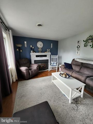 158 MARSHALL AVE, Hamilton, NJ 08619