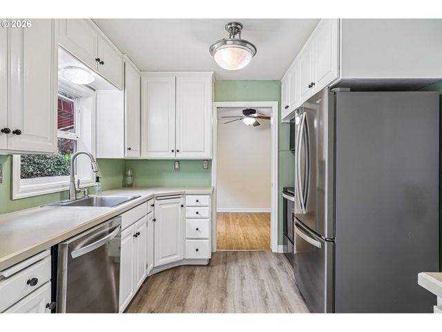 2340 Ne 60TH Ave, Portland, OR 97213