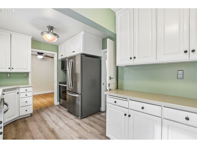 2340 Ne 60TH Ave, Portland, OR 97213