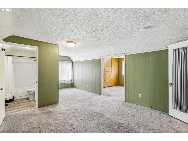 2340 Ne 60TH Ave, Portland, OR 97213