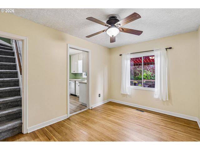 2340 Ne 60TH Ave, Portland, OR 97213