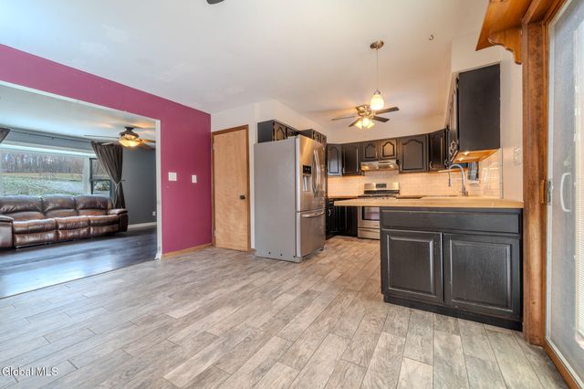 378 Burden Lake Road, Schodack, NY 12061