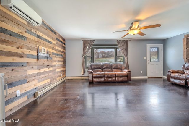 378 Burden Lake Road, Schodack, NY 12061