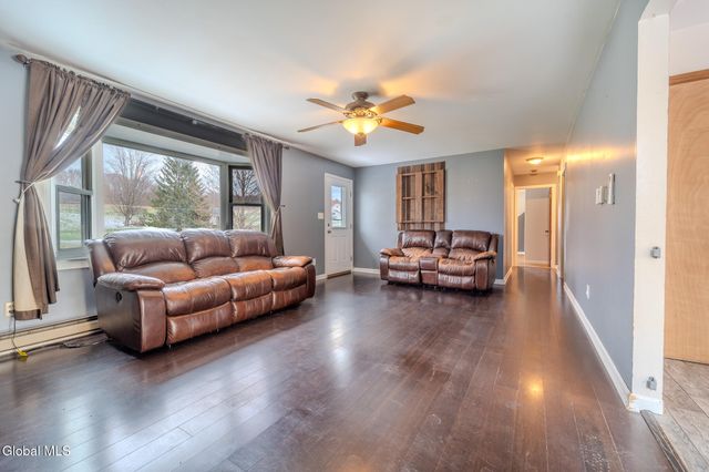 378 Burden Lake Road, Schodack, NY 12061