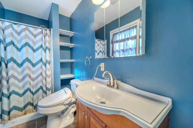 378 Burden Lake Road, Schodack, NY 12061