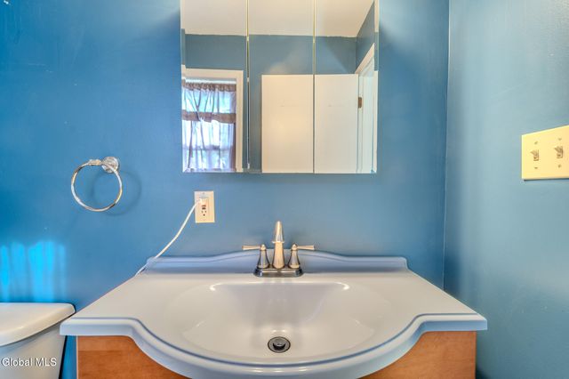 378 Burden Lake Road, Schodack, NY 12061