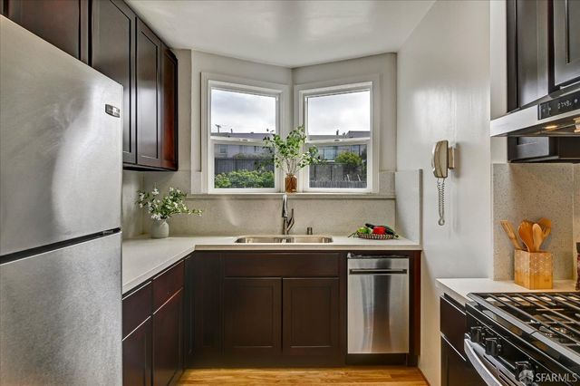 1618 40th Avenue, San Francisco, CA 94122