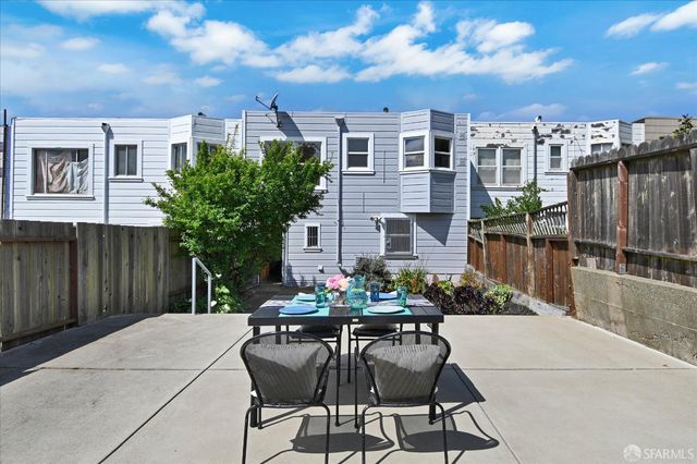 1618 40th Avenue, San Francisco, CA 94122