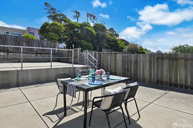 1618 40th Avenue, San Francisco, CA 94122