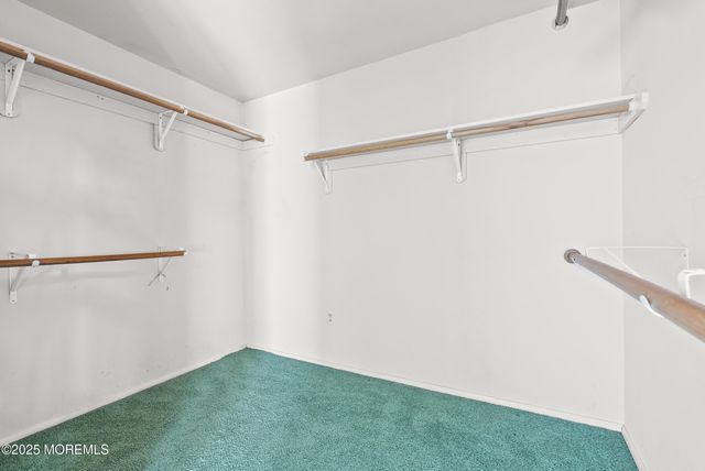 9 Abis Place, West Long Branch, NJ 07764