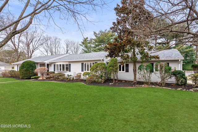 9 Abis Place, West Long Branch, NJ 07764