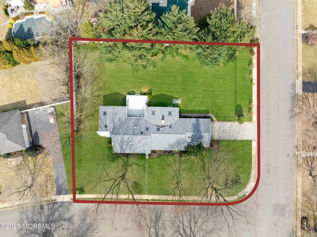 9 Abis Place, West Long Branch, NJ 07764