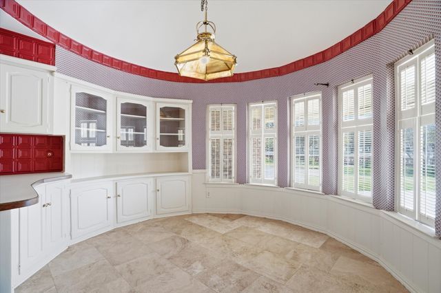 4201 Winding Way, Benbrook, TX 76126